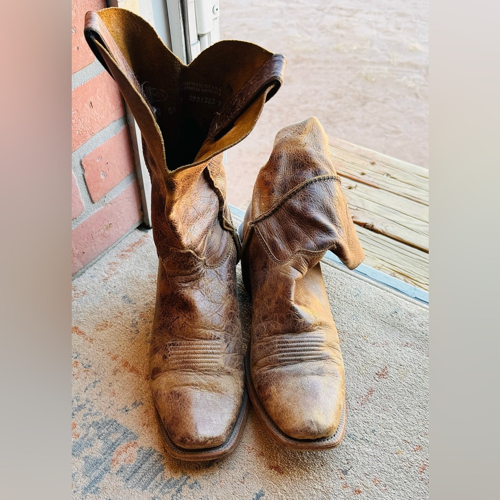 Justin Cowboy Boots